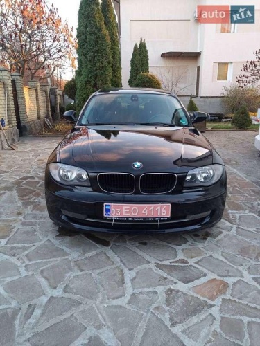 BMW 1 Series 2011