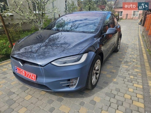 Tesla Model X 2017