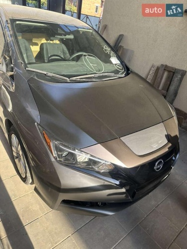 Nissan Leaf 2023