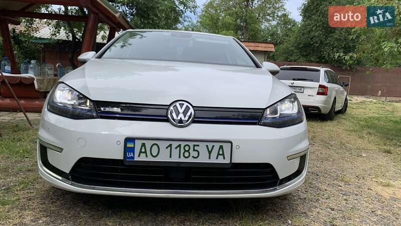 Volkswagen e-Golf 2014