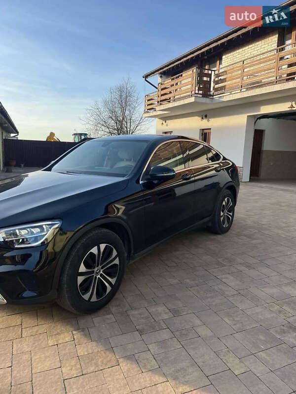 Mercedes-Benz GLC-Class 2021