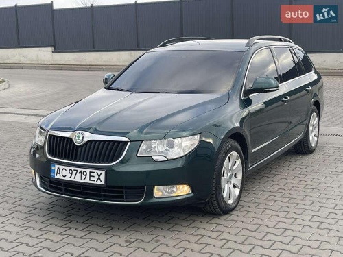 Skoda Superb 2011
