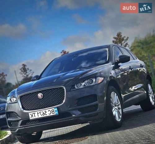 Jaguar F-Pace 2017