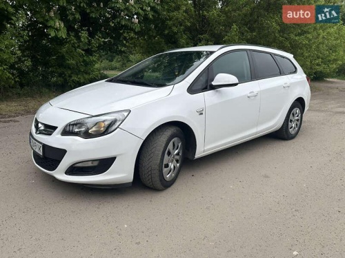 Opel Astra 2012