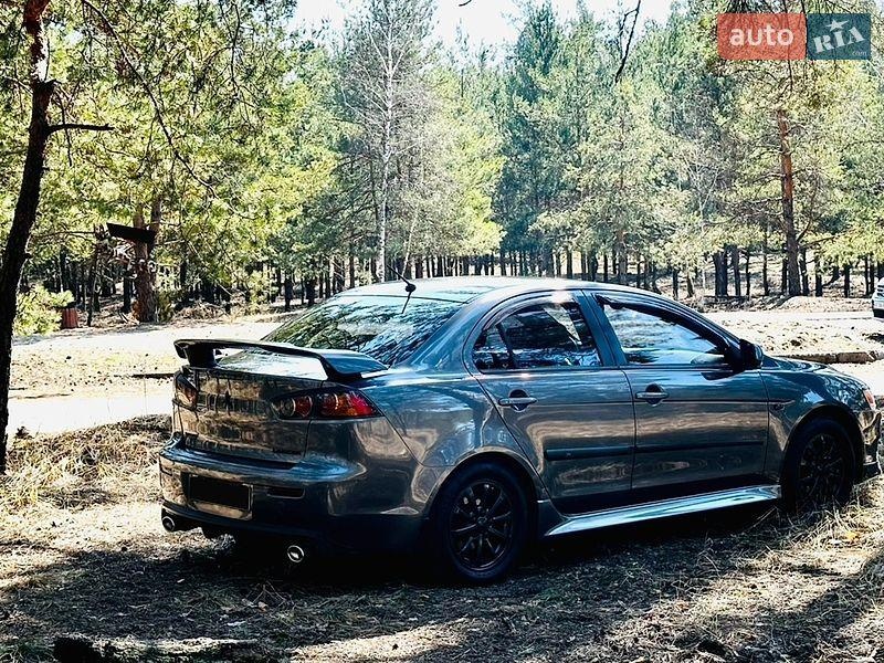 Mitsubishi Lancer 2011