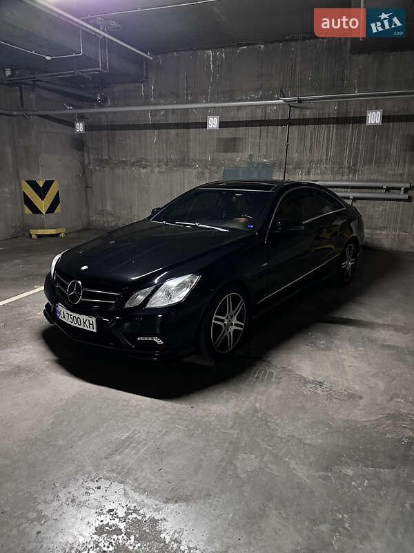 Mercedes-Benz E-Class 2010