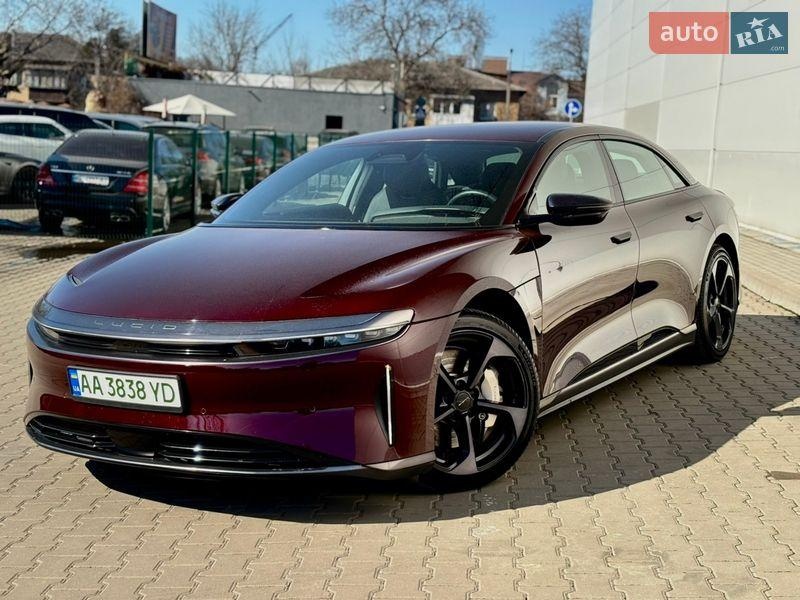 Lucid Air 2024