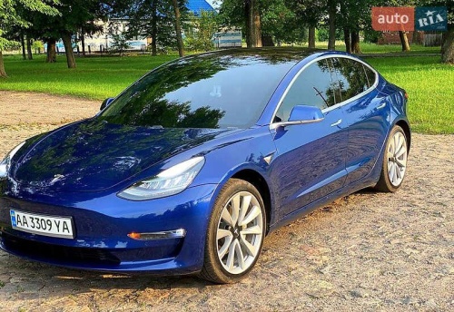 Tesla Model 3 2018