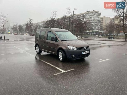 Volkswagen Caddy 2011