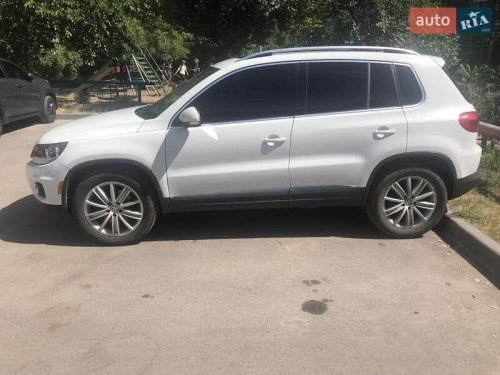 Volkswagen Tiguan 2014