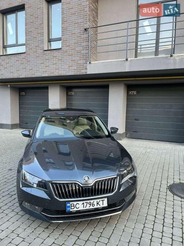 Skoda Superb 2016