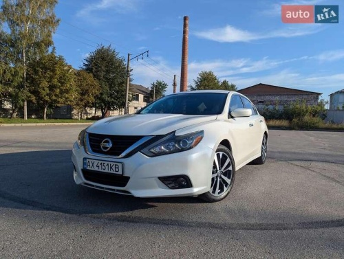 Nissan Altima 2017