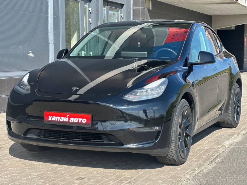 Tesla Model Y 2021