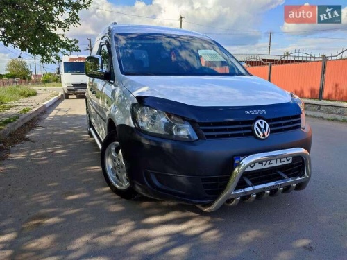 Volkswagen Caddy 2011