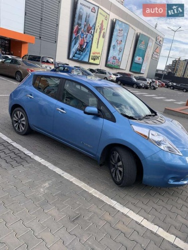Nissan Leaf 2014