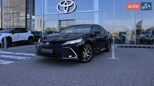 Toyota Camry 2023