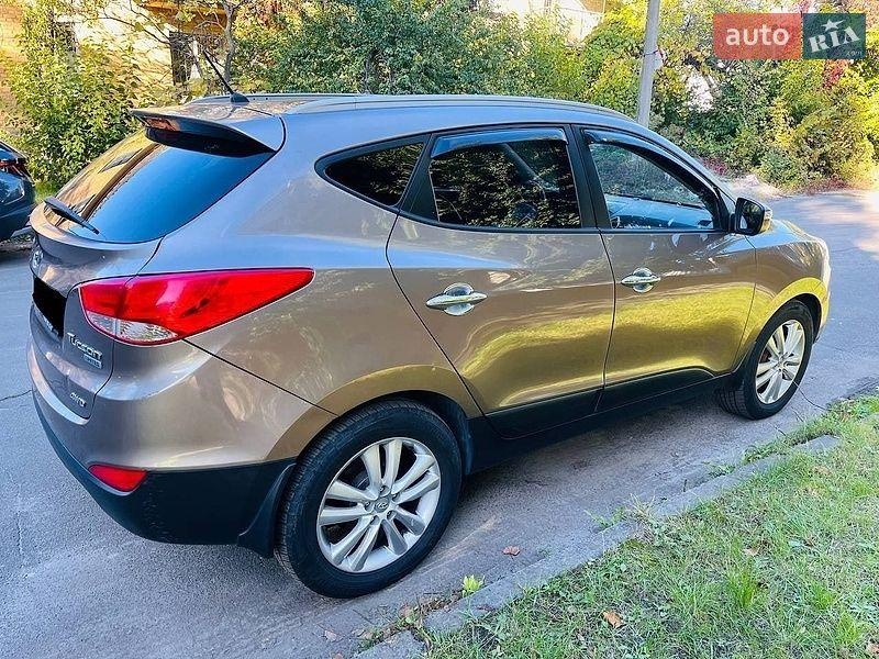 Hyundai Tucson 2010
