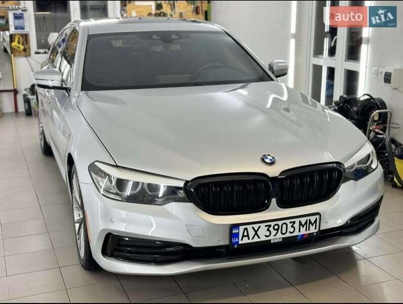 BMW 5 Series 2019
