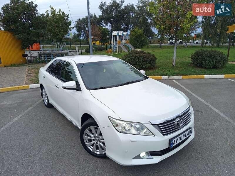 Toyota Camry 2012