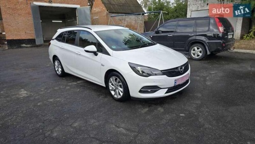 Opel Astra 2020