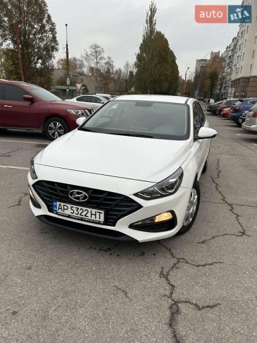 Hyundai i30 2021