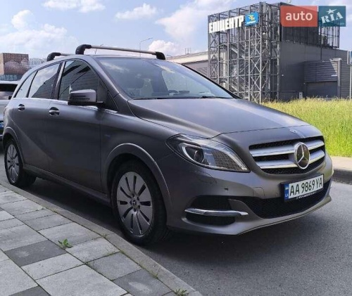 Mercedes-Benz B-Class 2017