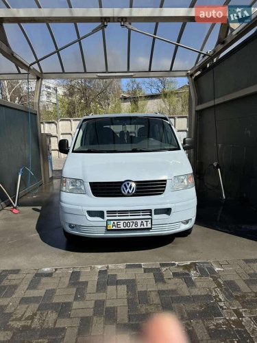 Volkswagen Caravelle 2008