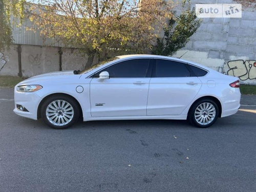 Ford Fusion 2015