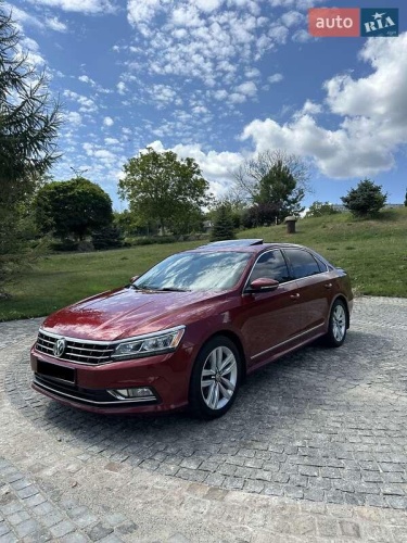 Volkswagen Passat 2015