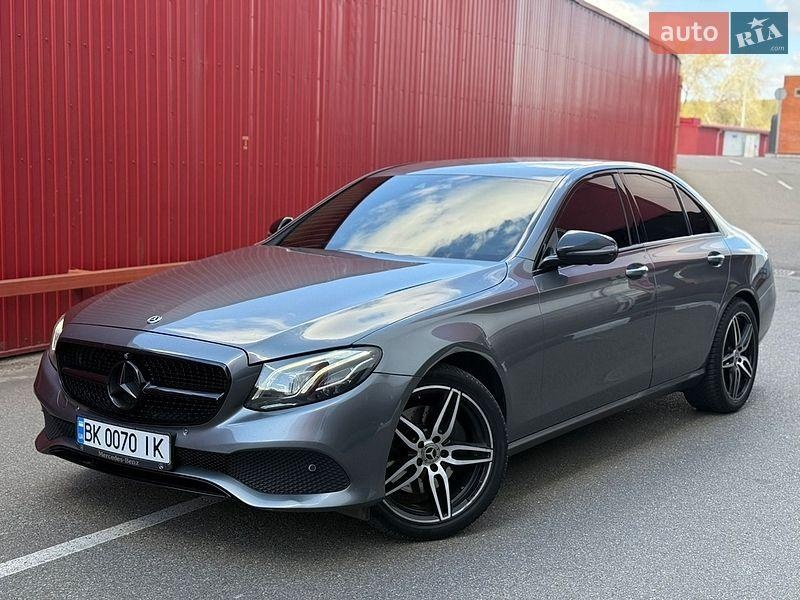 Mercedes-Benz E-Class 2016