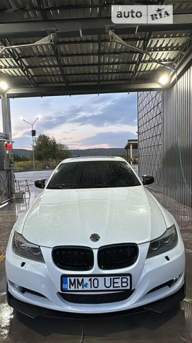 BMW 3 Series 2009