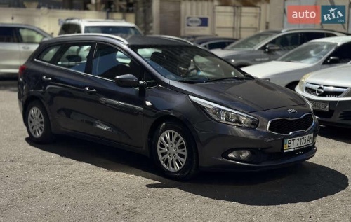 Kia Ceed 2013