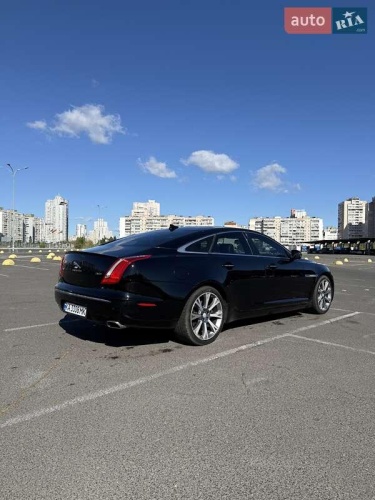 Jaguar XJ 2015