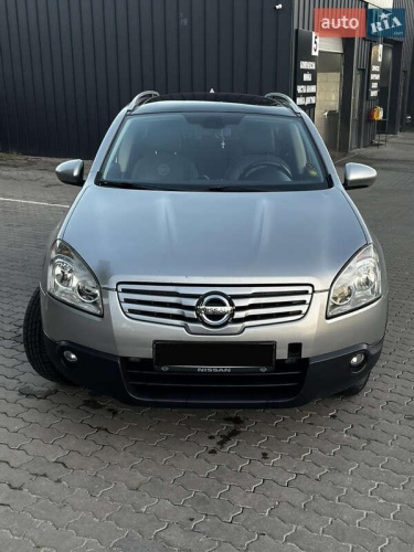 Nissan Qashqai+2 2009
