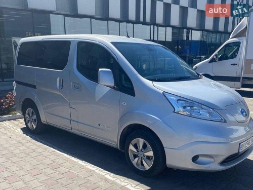 Nissan e-NV200 2020