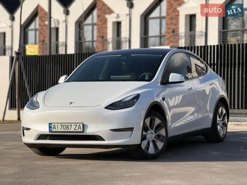 Tesla Model Y 2022
