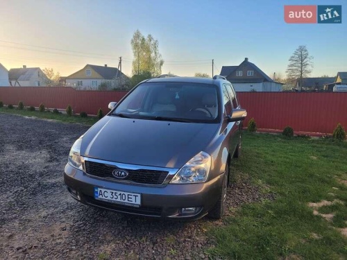 Kia Carnival 2010