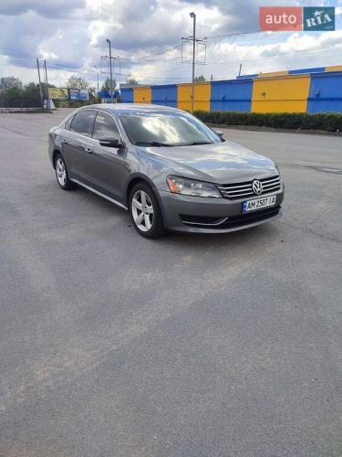 Volkswagen Passat 2013