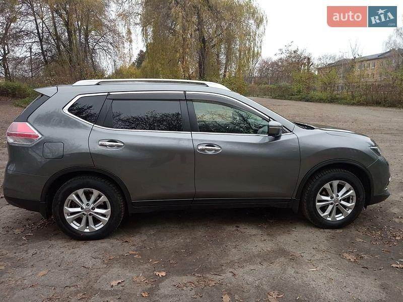 Nissan X-Trail 2015