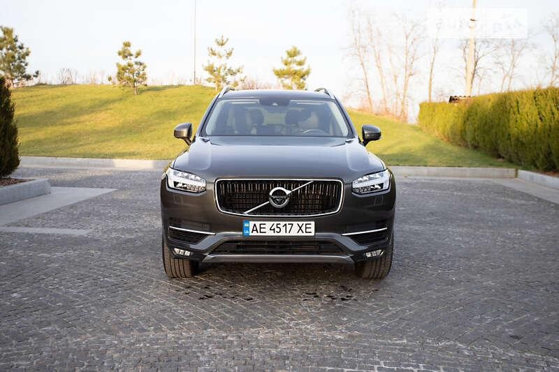 Volvo XC90 2017