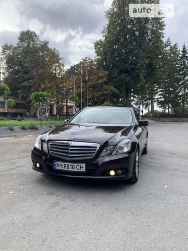 Mercedes-Benz E-Class 2009
