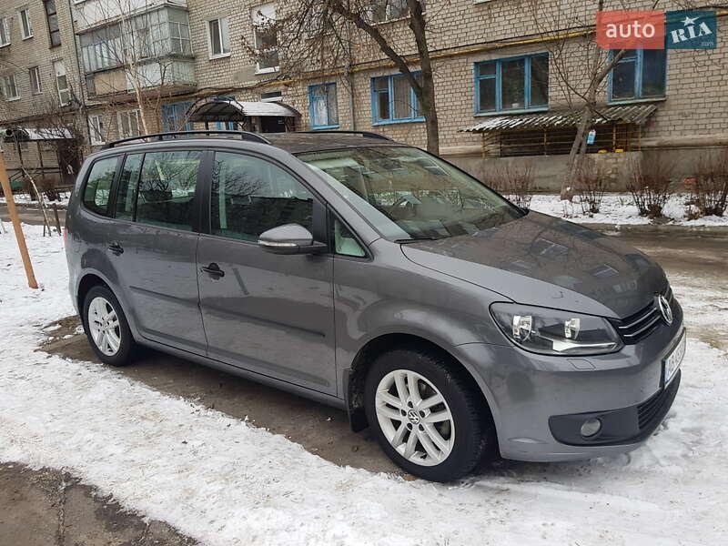 Volkswagen Touran 2012