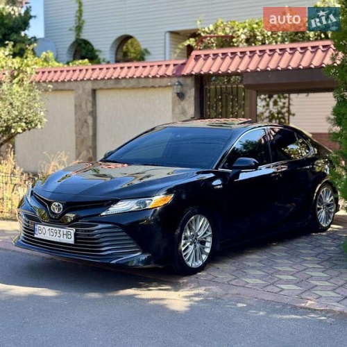 Toyota Camry 2017