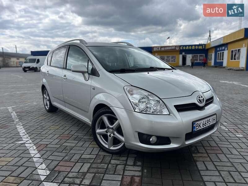 Toyota Corolla Verso 2008