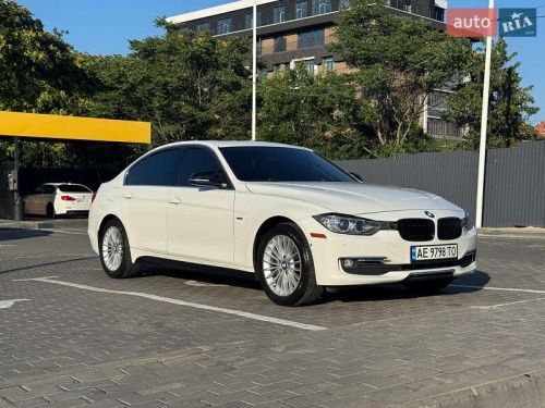 BMW 3 Series 2012