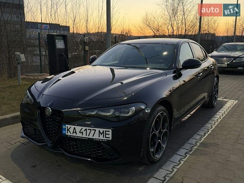 Alfa Romeo Giulia 2023