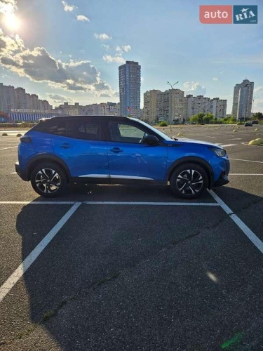 Peugeot 2008 2021