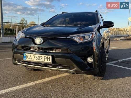 Toyota RAV4 2017