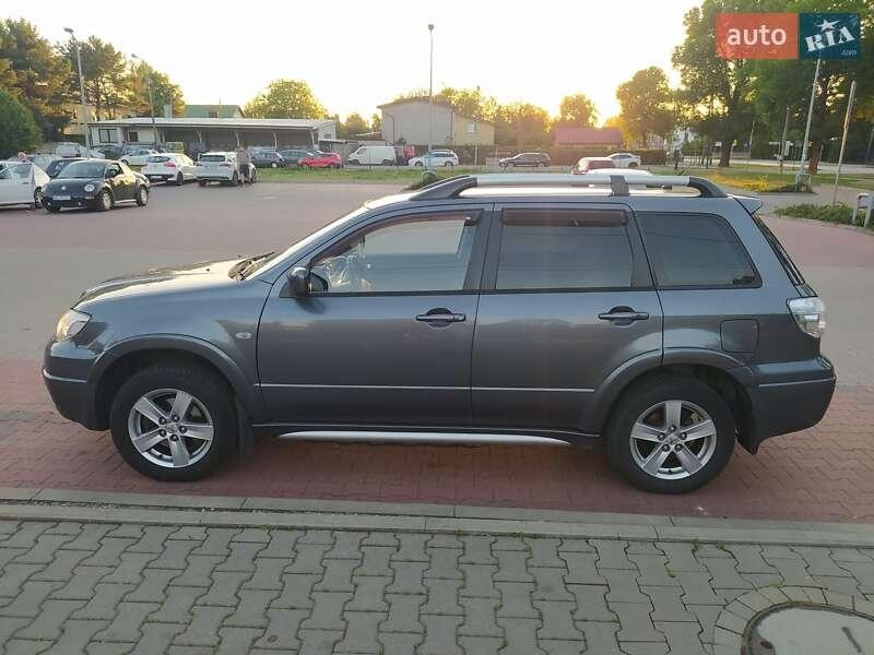 Mitsubishi Outlander 2008