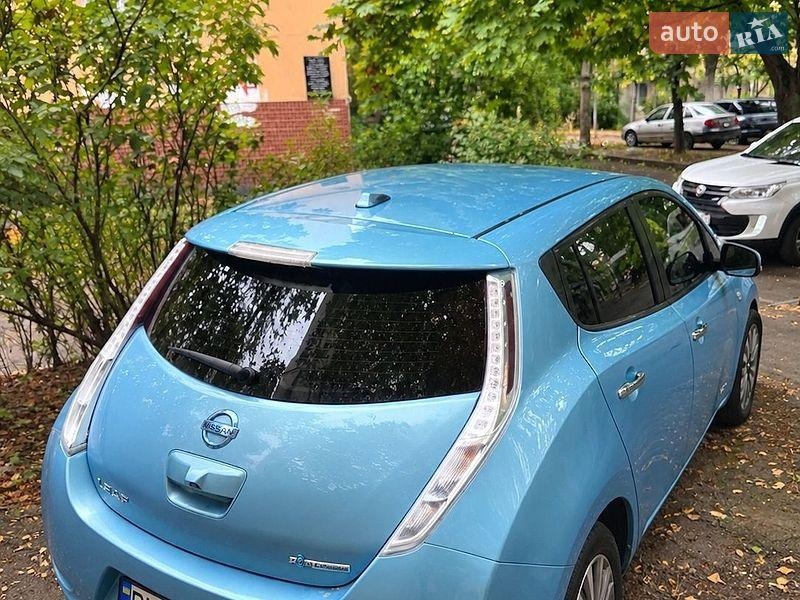 Nissan Leaf 2015
